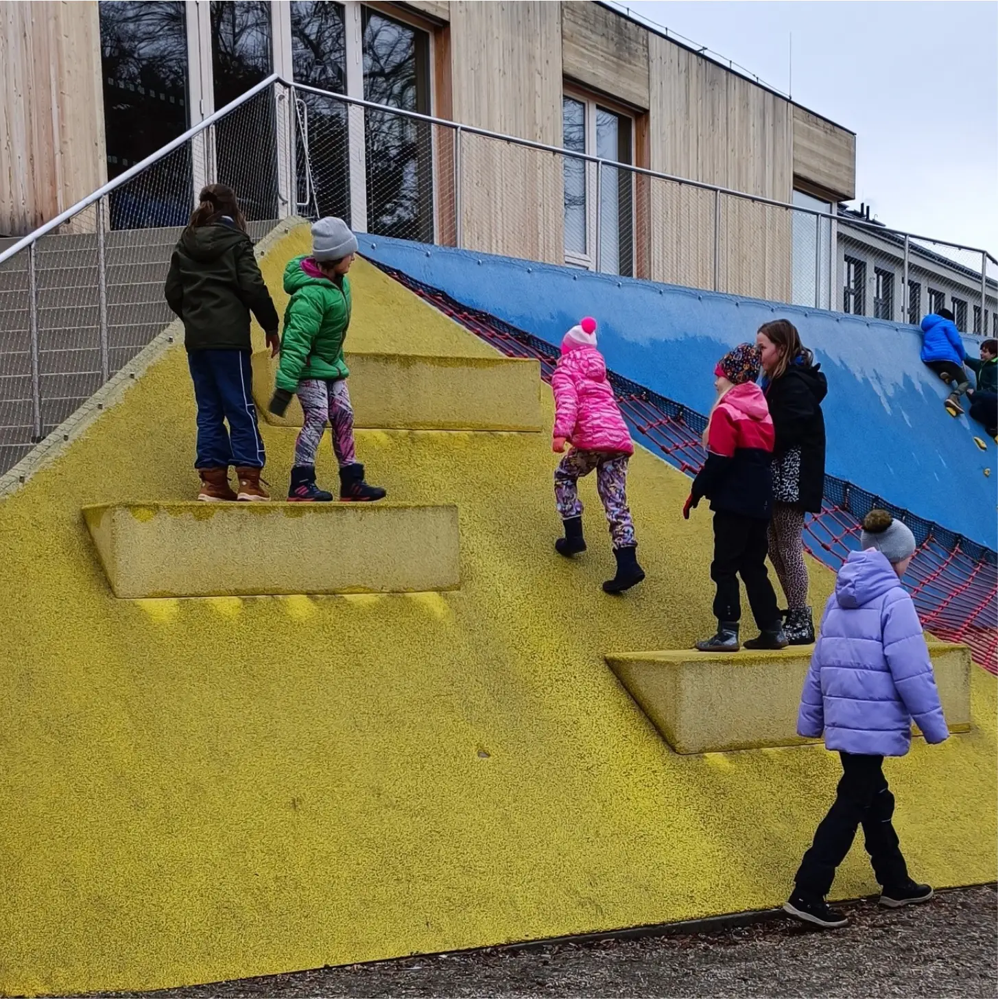 Jarňáky v klubu - Čtvrtek